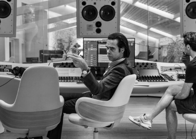 Nick Cave & The Bad Seeds Release New Song ‘Frogs’