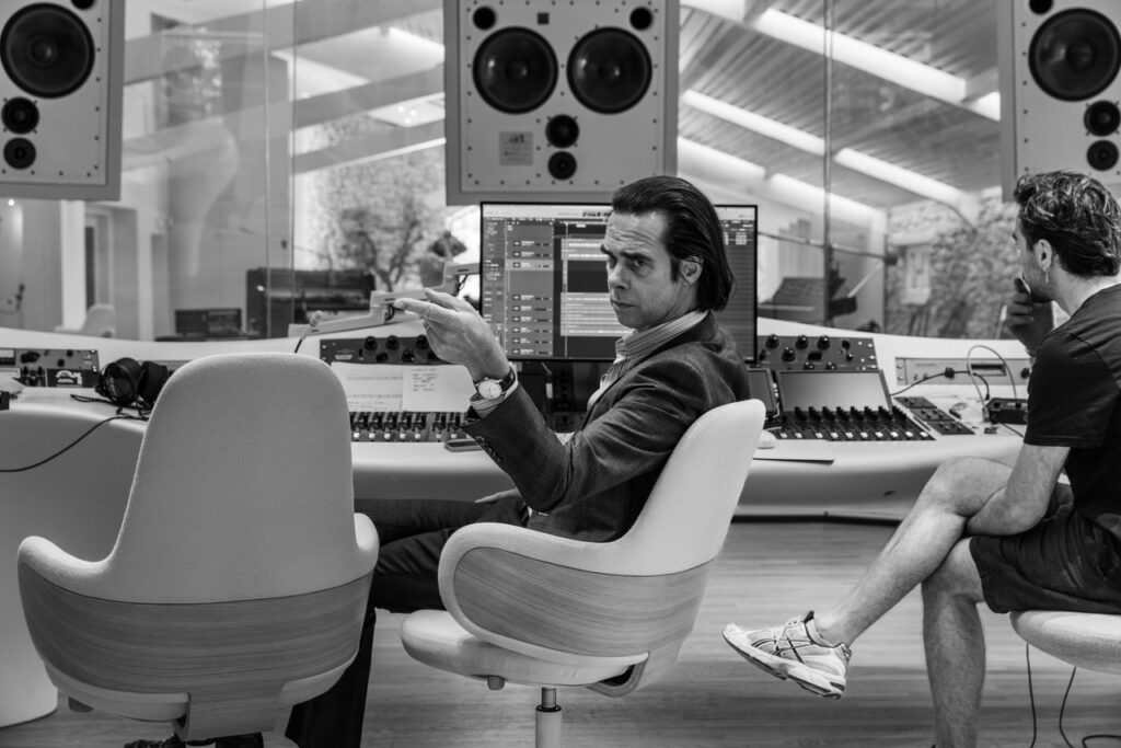 Nick Cave & The Bad Seeds Release New Song ‘Frogs’